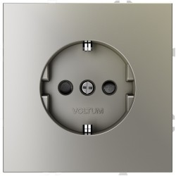 Розетка встраиваемая VOLTUM S70 с заземлением и защитными шторками, 16А, (шелк) Розетка встраиваемая VOLTUM S70 с заземлением и защитными шторками, 16А, (шелк)